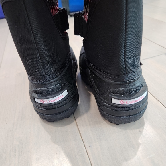 Columbia Toddler Powderbug Plus II Print Snow Boots - Picture 2 of 8